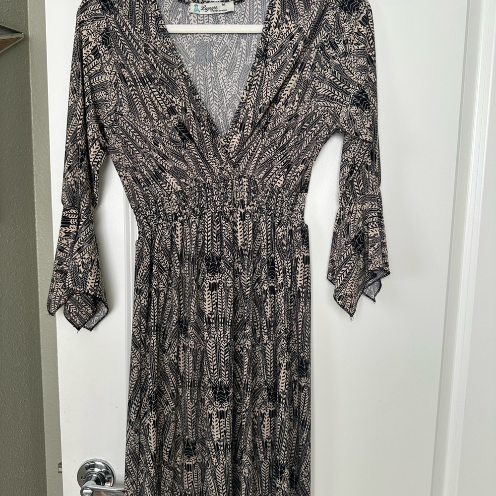 Maxi dress- back and tan geometric design size M